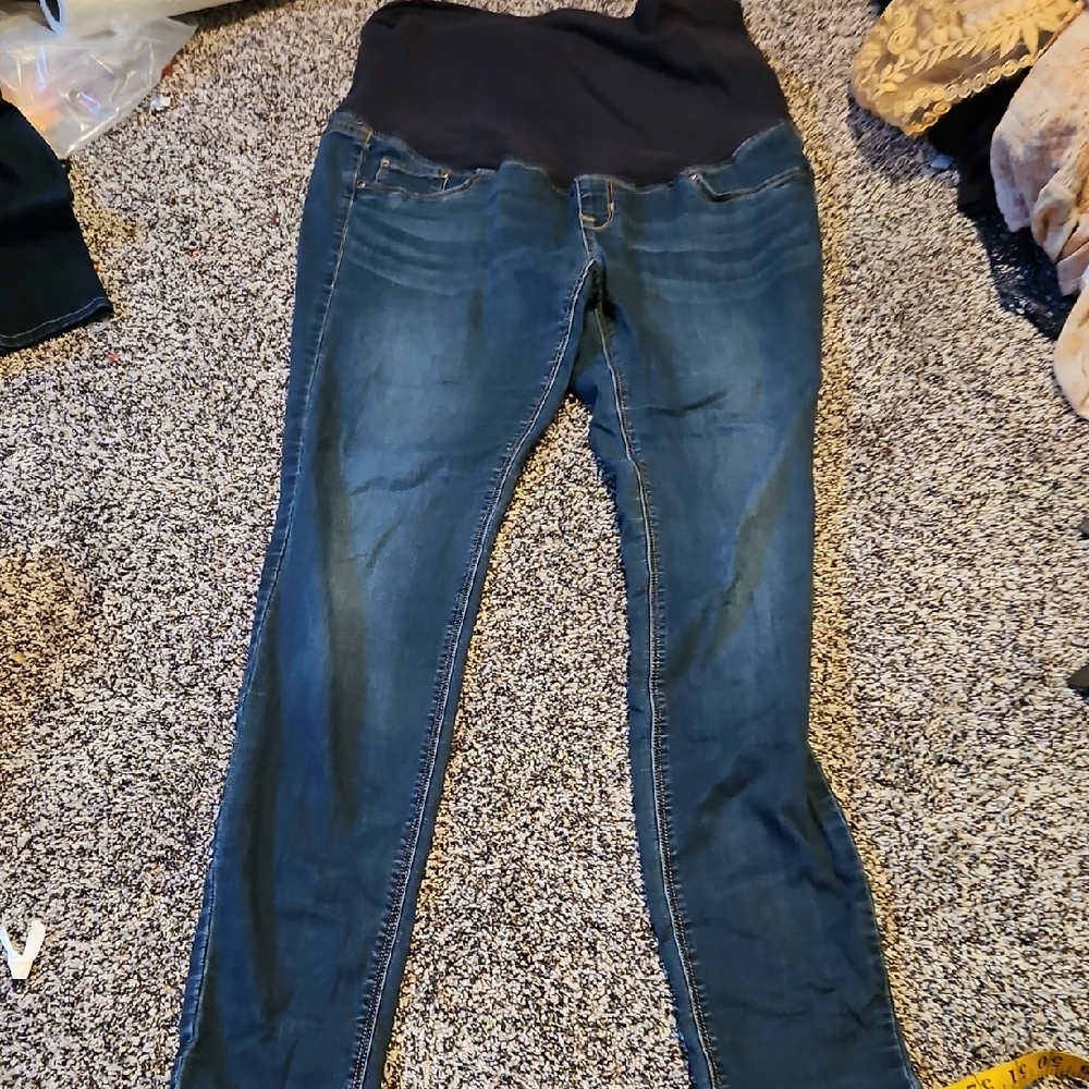 Blue Jeggings with Elastic Waistband and Tapered Leg. Mama Meternite